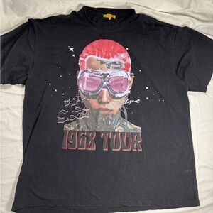 1983 Tour Black Graphic Men's T-Shirt